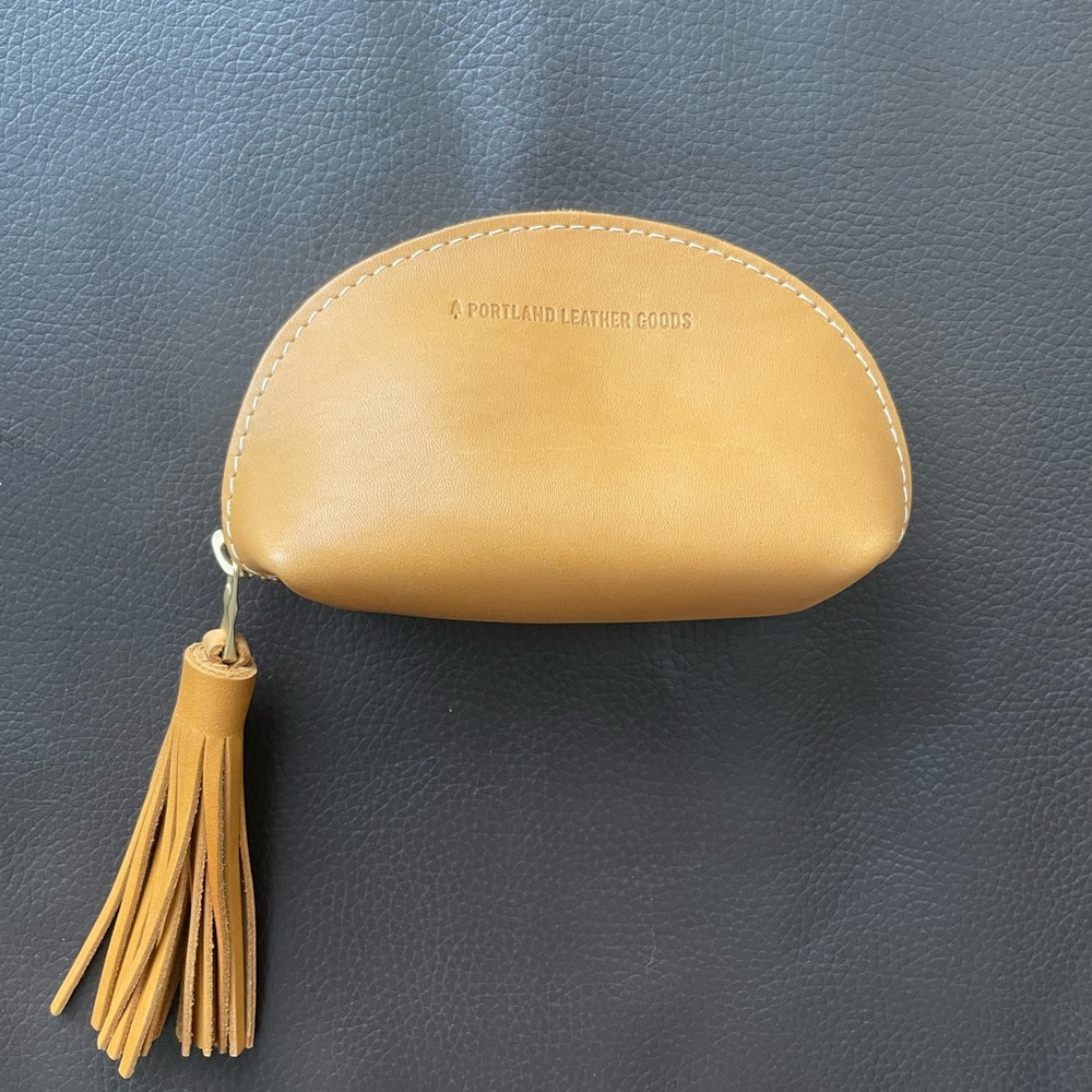 Portland Leather Taco Tassel Pouch